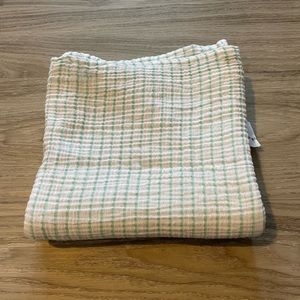 Aden + Anais Muslin Swaddle Blanket